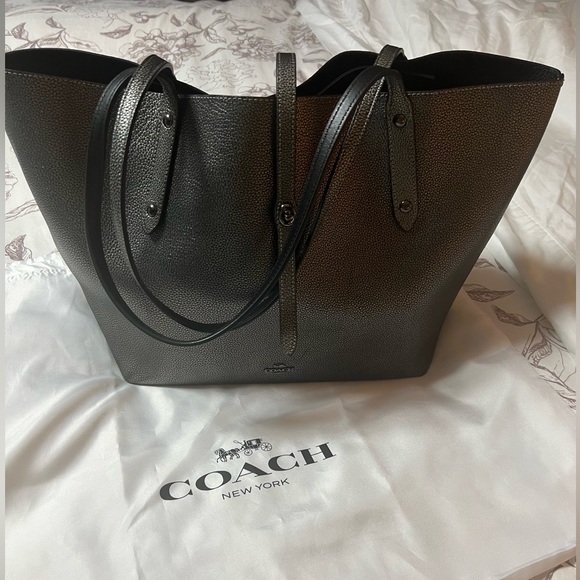 COACH Market Tote in Gunmetal Black - LIKE NEW - Picture 2 of 5